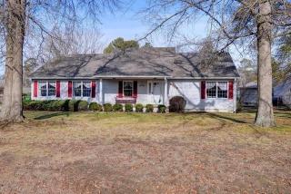 6008 Tabiatha Ln, Lanexa, VA 23089-9401
