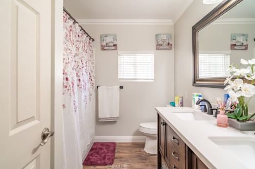 89 Sir Galahad Dr, Riverside CA  92507-6950 exterior