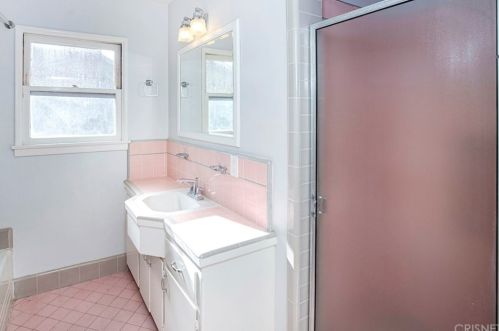 1828 Canada Blvd, Glendale CA  91208-2610 exterior