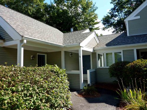54 Heather Ct, Nashua, NH 03062-4419