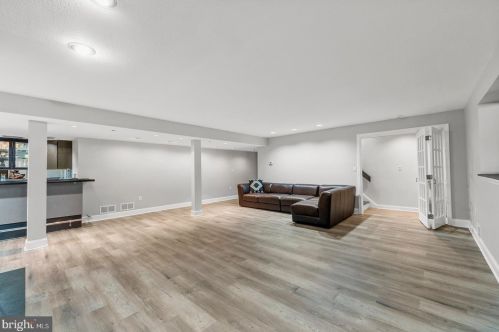 177 Butler Rd, Princeton NJ  08540-8504 exterior