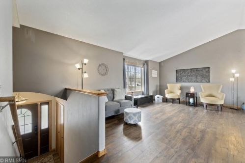 9187 Fallon Dr, Monticello, MN 55362-3303