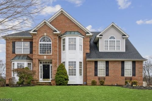37 Dorset Dr, Hackettstown NJ  07840-5010 exterior
