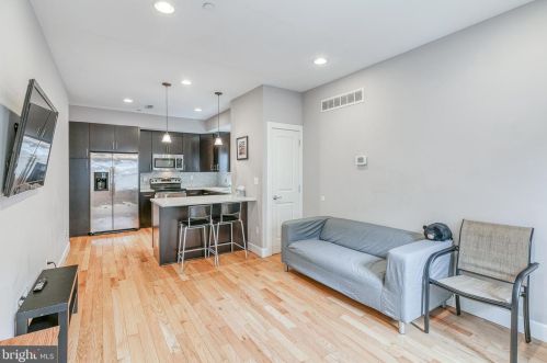 2103 Carpenter St, Philadelphia, PA