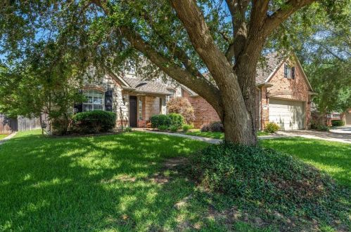 3417 Beckingham Ct, Lewisville, TX 75022-2785