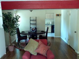 6446 Bates Ave, Denver CO  80222-7110 exterior
