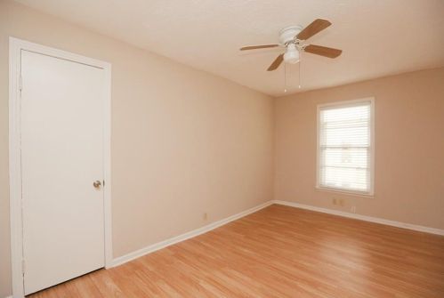 2113 Dillard St, Fort Worth TX  76105-4522 exterior