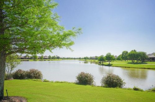 2918 Cone Flower Dr, Richmond TX 77469-5550 exterior