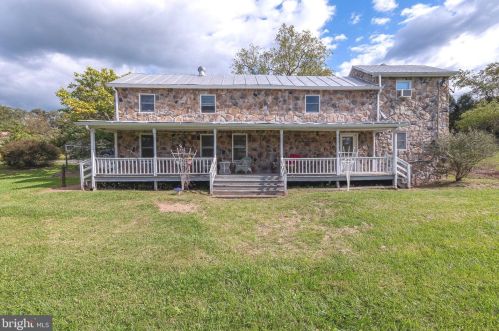 109 Duval St, Three Churches, WV 26757-6667