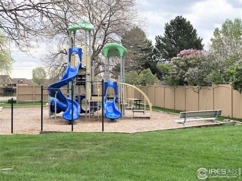 5719 White Willow Dr, Fort Collins CO  80528-6320 exterior