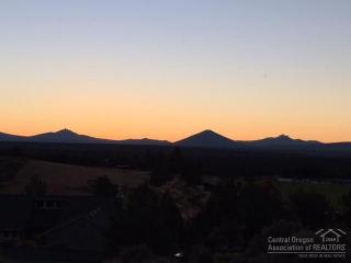 6836 25th Ln, Eagle Crest, OR 97756-9347