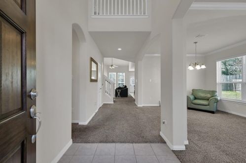 2204 Ivy Wall Dr, Conroe, TX 77301-3174
