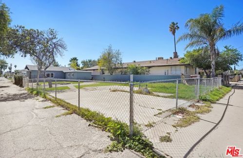 1321 7th St, San Bernardino, CA 92411-2616
