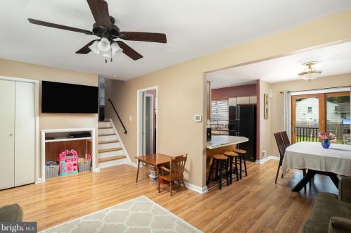 14 Winding Way, Trenton NJ 08620-2628 exterior