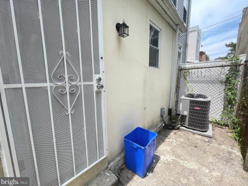 2129 10th St, Philadelphia PA 19148-4425 exterior