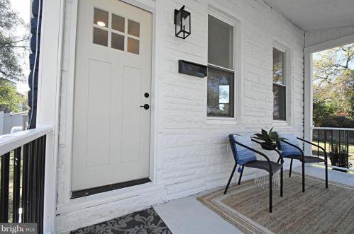 519 Jefferson St, Palmyra, NJ 08065-2313