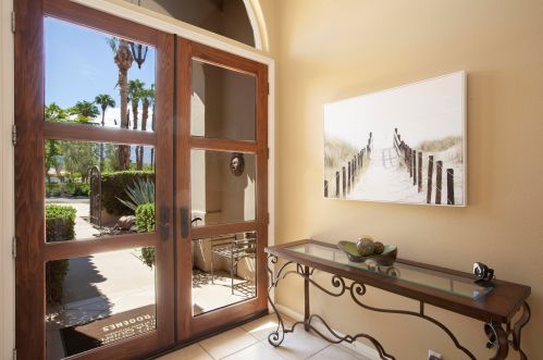 48180 Via Solana, La Quinta, CA 92253-2285