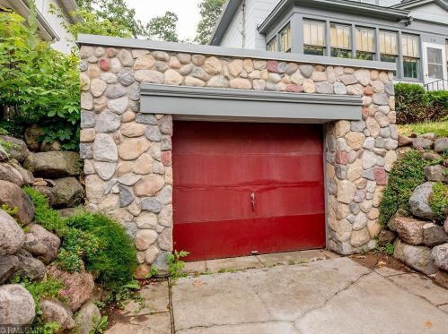 318 Baker St, Saint Paul MN  55107-2997 exterior