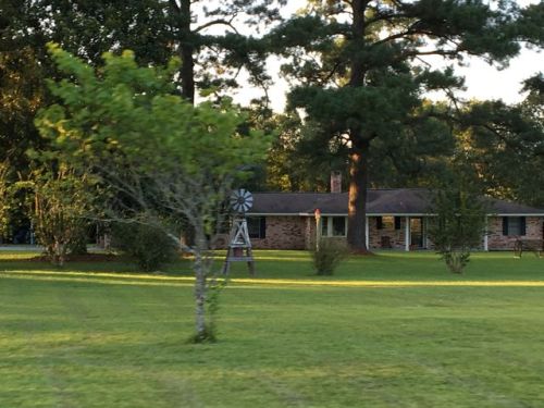 4169 Leatherwood Dr, Kountze, TX 77625-7118