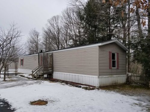 137 Morways Park, Unity, NH 03603-4579
