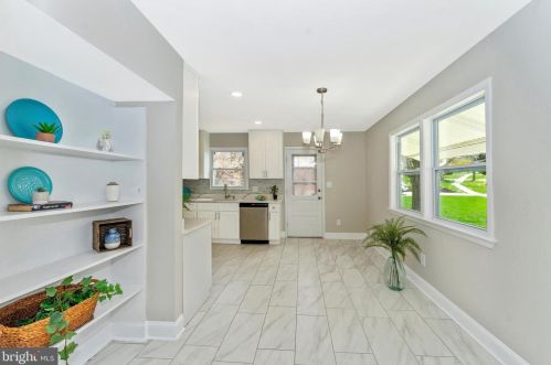 908 Devere Dr, Silver Spring MD 20903-1625 exterior