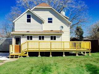 425 Washington St, Hoopeston, IL 60942-1656