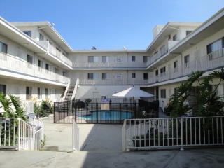 4015 Adams Blvd, Los Angeles CA  90018-2269 exterior