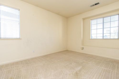 962 Ashford Dr, Turlock CA 95382-0262 exterior