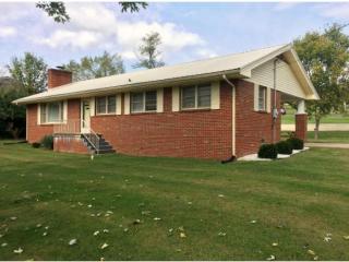 15 Albert St, Greeneville, TN 37743-6844