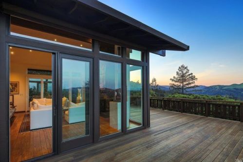 360 Evergreen Dr, San Rafael, CA 94904-2710