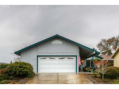 3123 Winslow Way, Salem, OR 97304-1123
