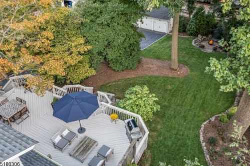 134 Maplewood Ave, Maplewood NJ  07040-1233 exterior