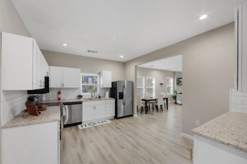 779 Elizabeth Pl, Atlanta GA  30318-4860 exterior
