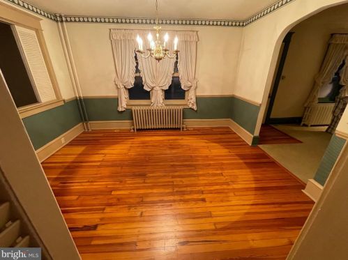 131 Marne Ave, Haddonfield NJ 08033-1443 exterior