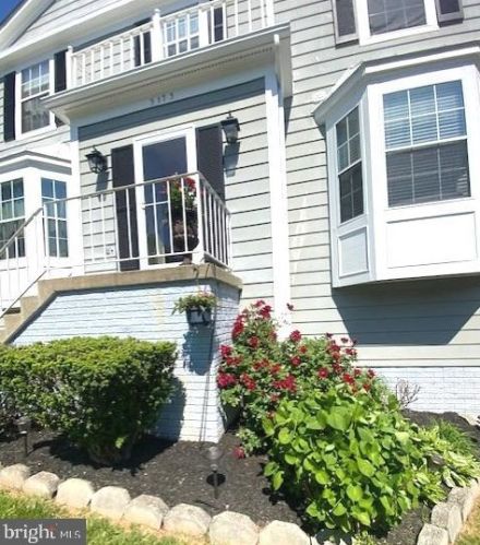 5175 Havering Way, Woodbridge, VA 22193-4900