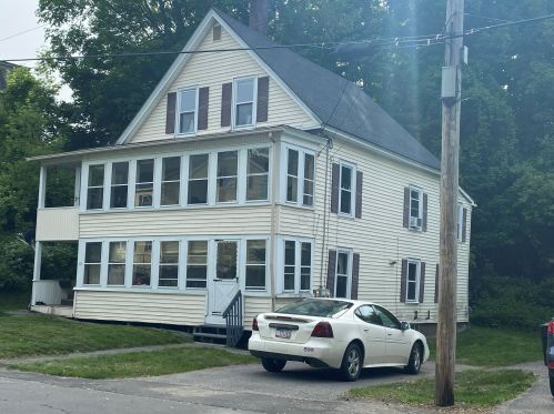 44 Washington St, Augusta, ME 04330-4242