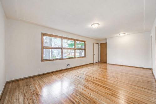 4417 2nd St, Minneapolis, MN 55421-2145