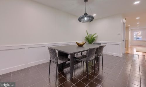 18 Walnut St, Lancaster PA  17602-4924 exterior