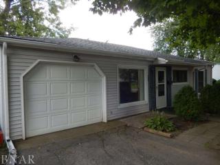 409 Miles Ln, Normal, IL 61761-1226