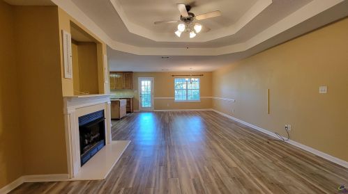 112 Oldfield Ct, Lithonia, GA 31028-8001