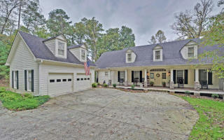 196 River Oaks Ter, Ellijay, GA 30536-6808