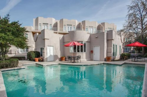 4040 Avondale Ave, Dallas TX  75219-3050 exterior