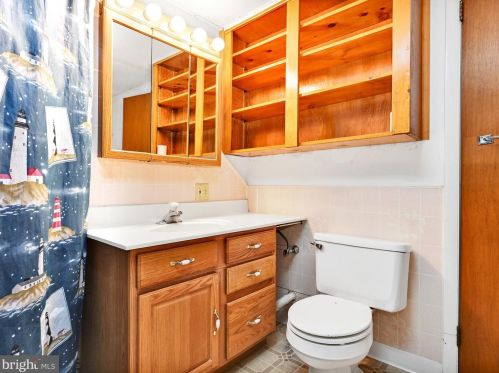 134 Scenic View Dr, Ephrata PA  17522-9570 exterior
