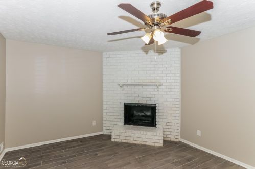 6664 Branch Dr, Rex GA  30273-2131 exterior