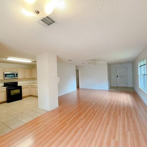 9501 Dalewood Dr, Austin TX  78729-3663 exterior