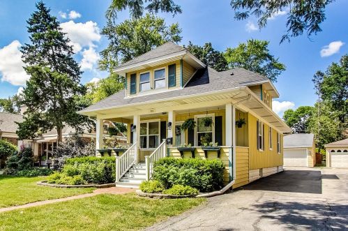 518 Arlington Heights Rd, Arlington Hts, IL 60005-1935