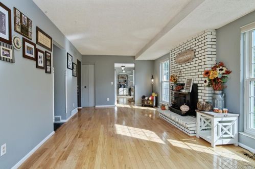 2444 Elkhart St, Denver CO  80014-2514 exterior