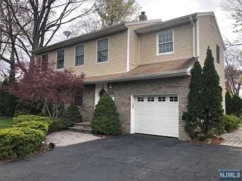 361 Walthery Ave, Ridgewood, NJ 07450-2829