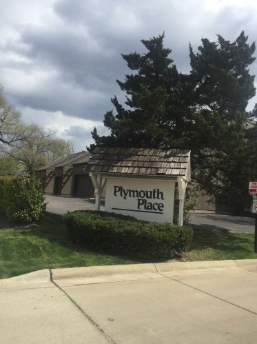 1502 Plymouth Pl, Glenview IL  60025-2134 exterior