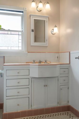 6110 Palm Ave, Riverside CA  92506-2022 exterior